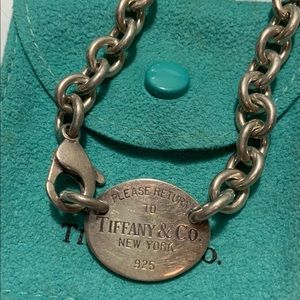 100% Authentic Return to Tiffany Oval Tag Necklace